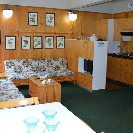 Appartamenti Vacanze Casa -Residence Albare - Check In Vacanze Casa - Marilleva 900 Экстерьер фото