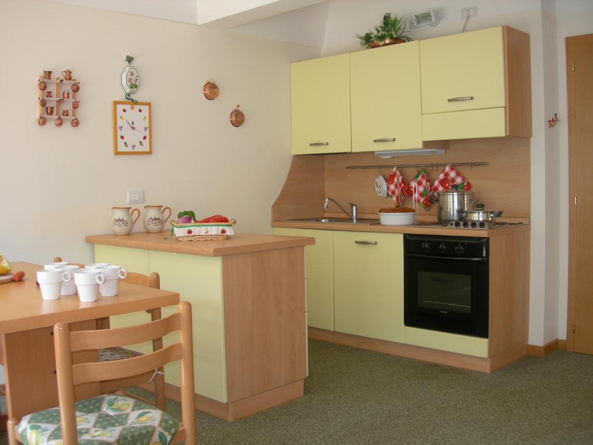 Appartamenti Vacanze Casa -Residence Albare - Check In Vacanze Casa - Marilleva 900 Экстерьер фото