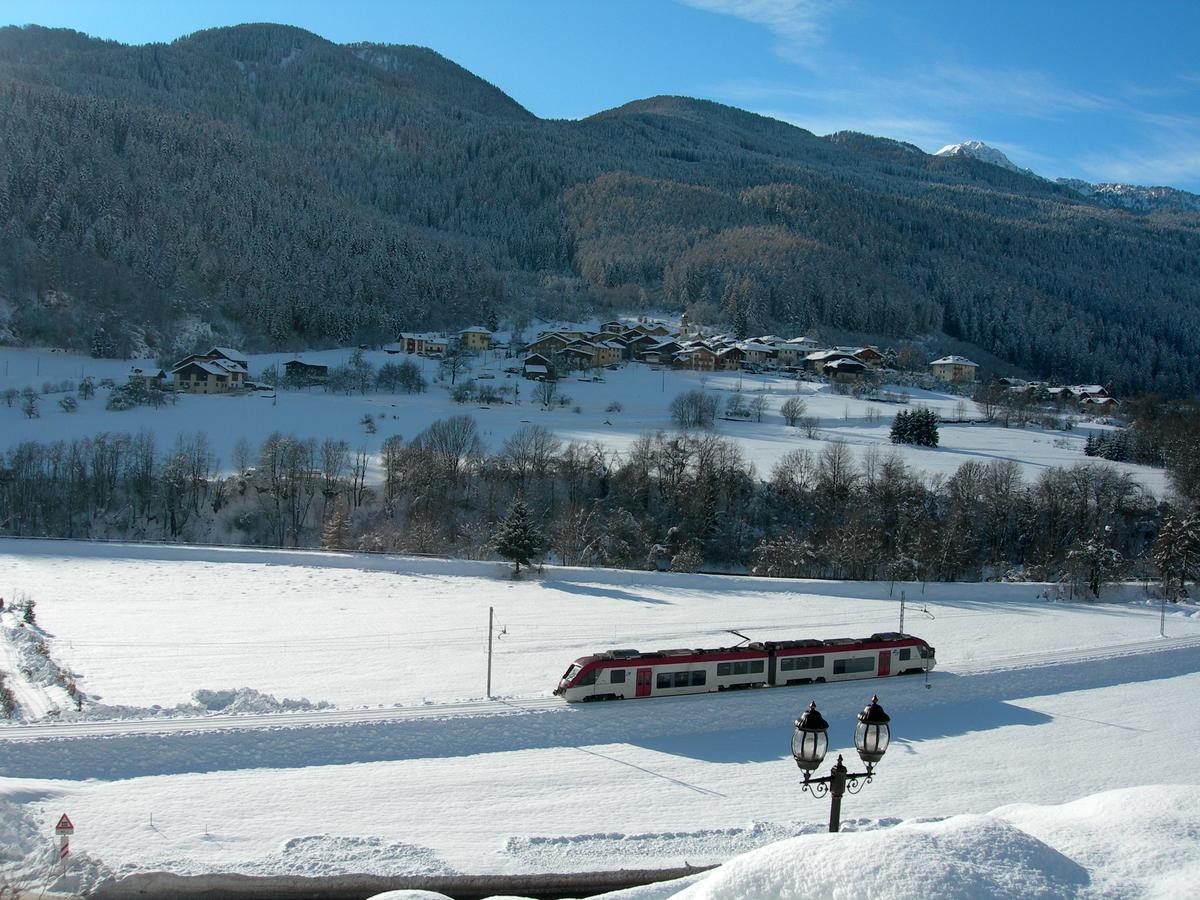 Appartamenti Vacanze Casa -Residence Albare - Check In Vacanze Casa - Marilleva 900 Экстерьер фото